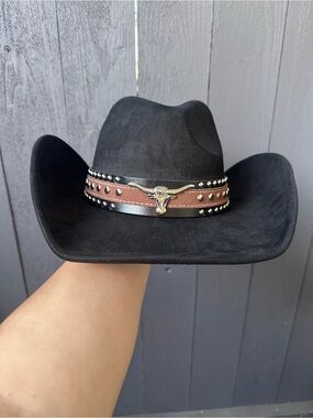 🖤🤠 Black Western Cowgirl Hat w/ Bull Emblem 🤠🖤